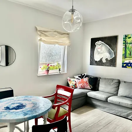 Light & Modern 3br Проживание в семье