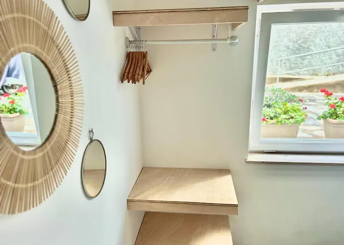 Light & Modern 3br * 가라치코