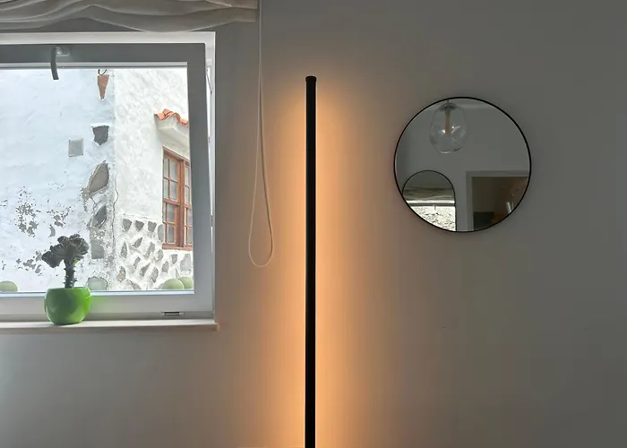 홈스테이 Light & Modern 3br *