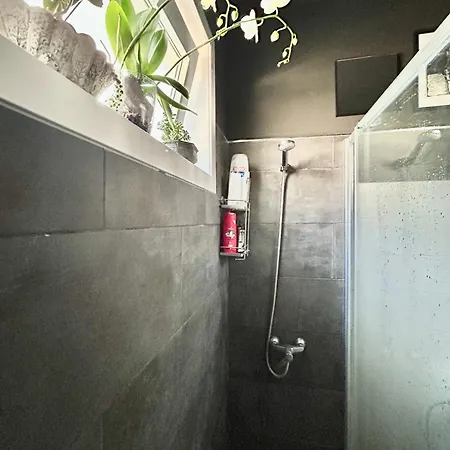 Проживание в семье Light & Modern 3br