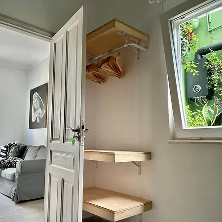 Проживание в семье Light & Modern 3br