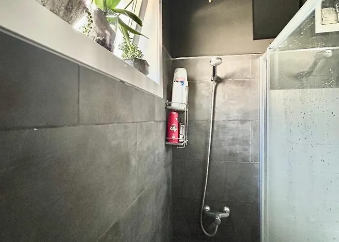 Quarto em Acomodações Particulares Light & Modern 3br